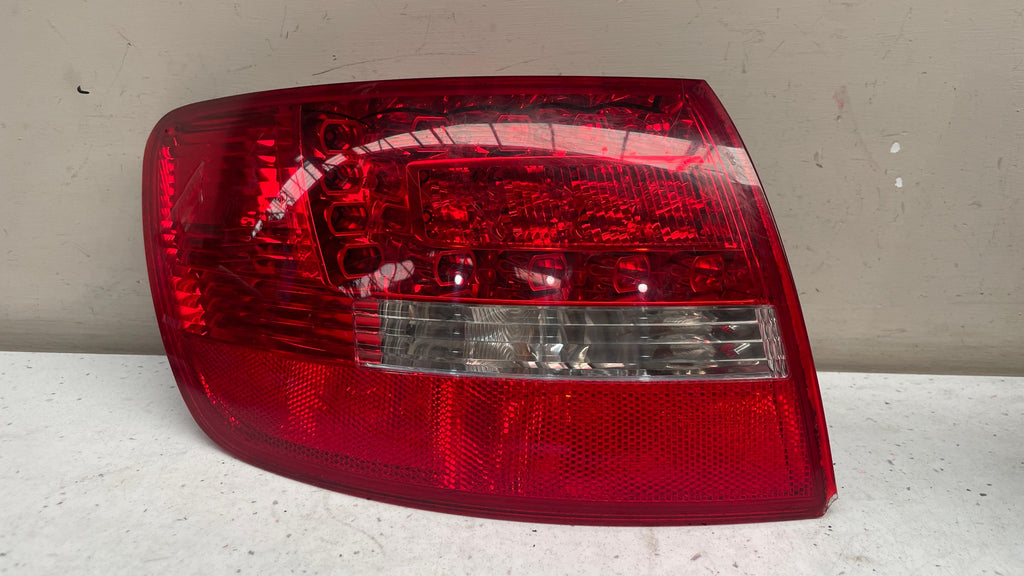89094149 AUDI A6 LEFT REAR LED TAILLILIGHT