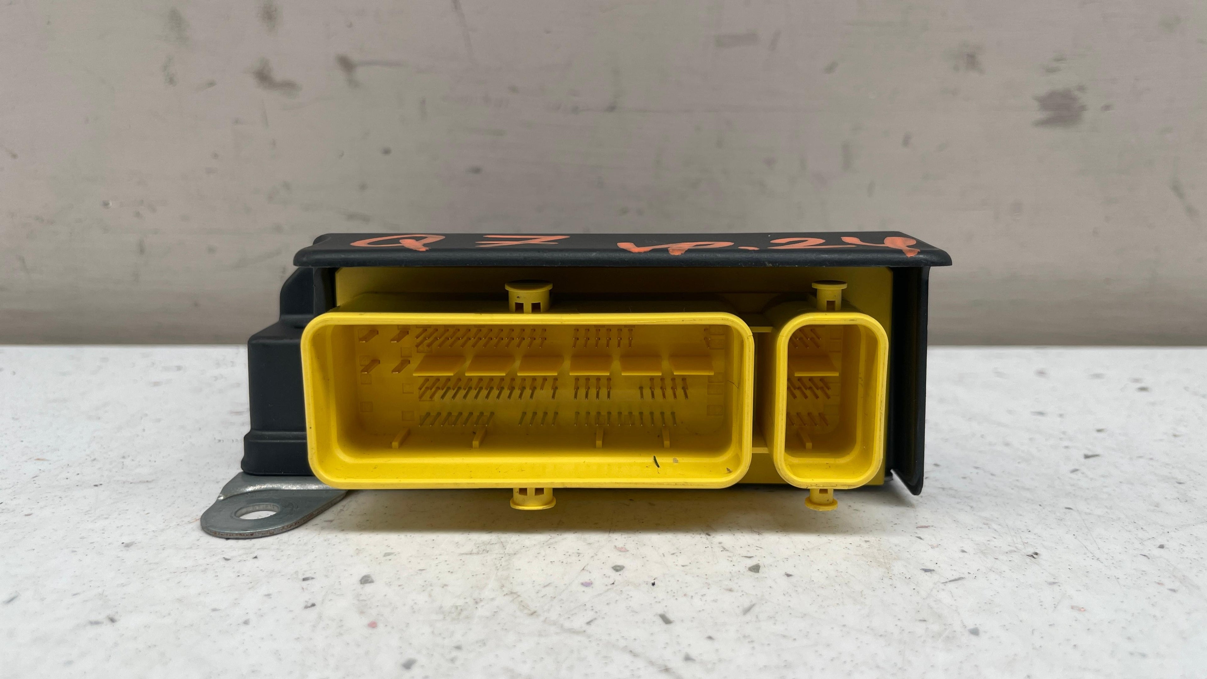 4M0959655H AUDI Q7 SRS CONTROL MODULE