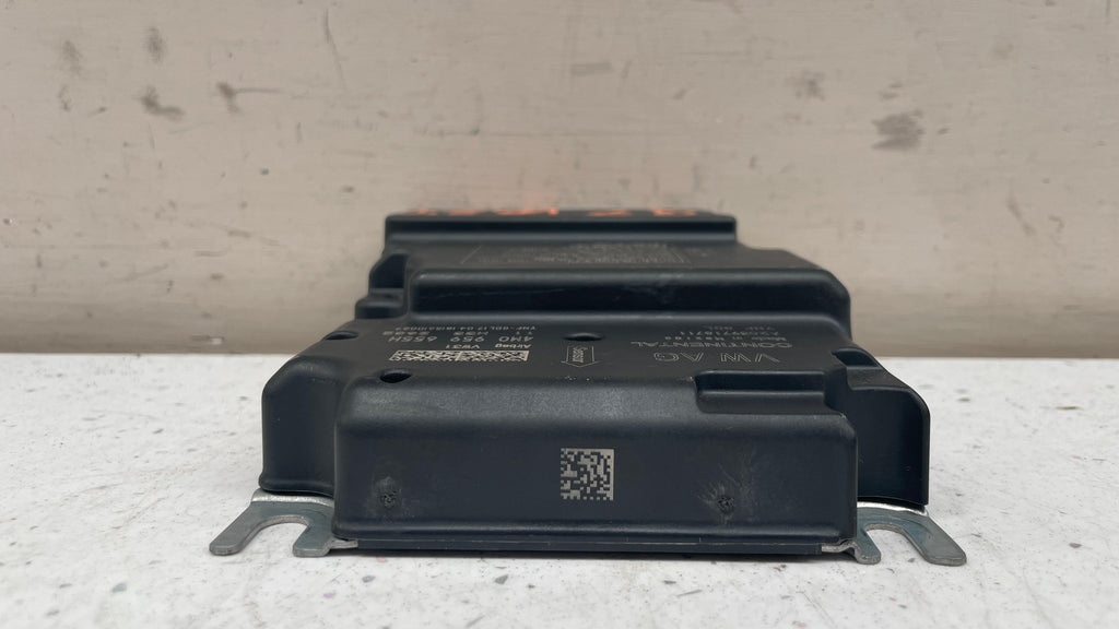 4M0959655H AUDI Q7 SRS CONTROL MODULE