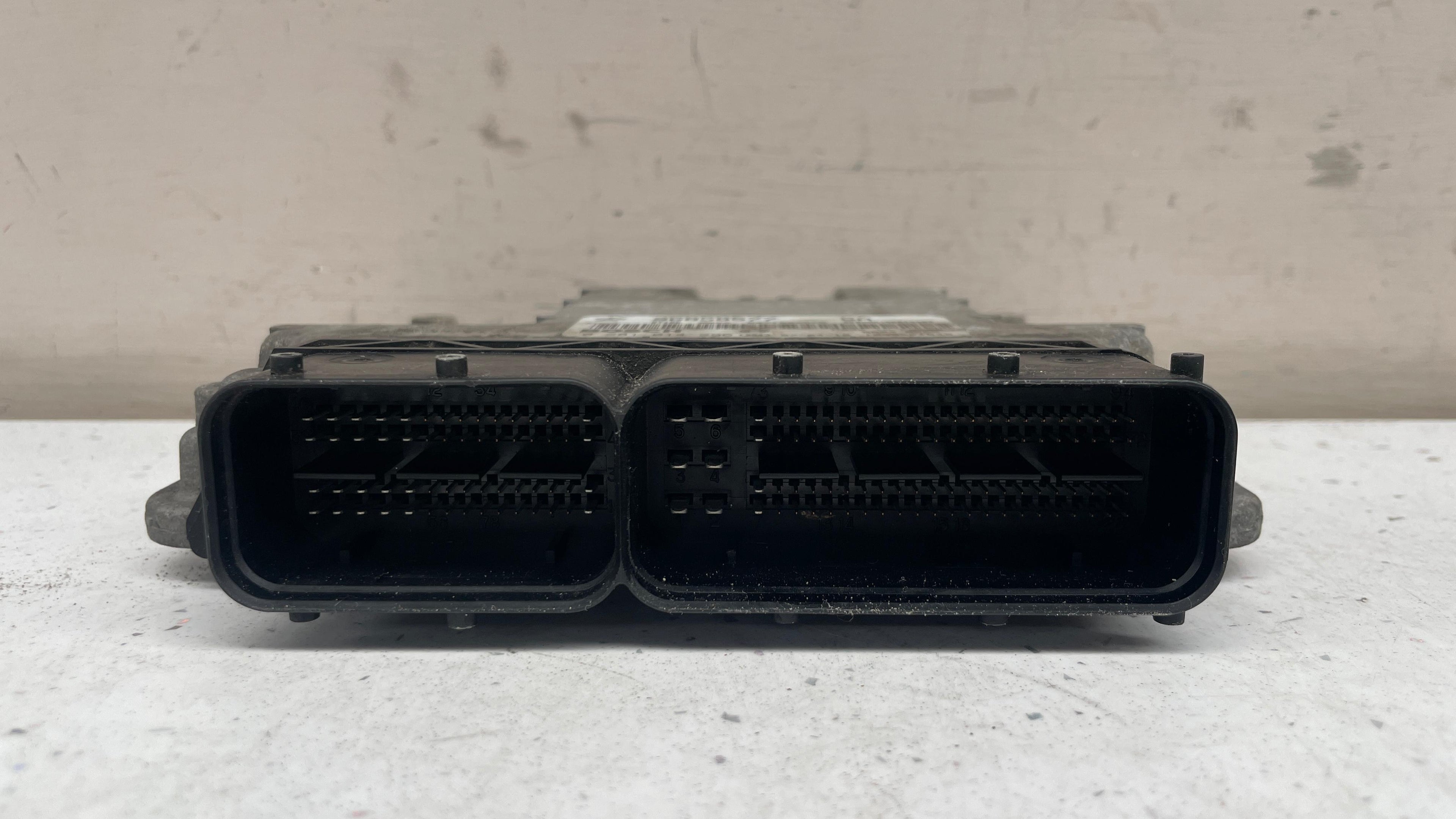 96858577 CHERVOLET CAPTIVA ECU ENGINE CONTROL UNIT