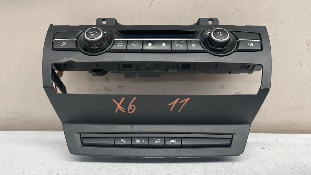 9234334-02 BMW X5 CLIMATE CONTROL PANEL