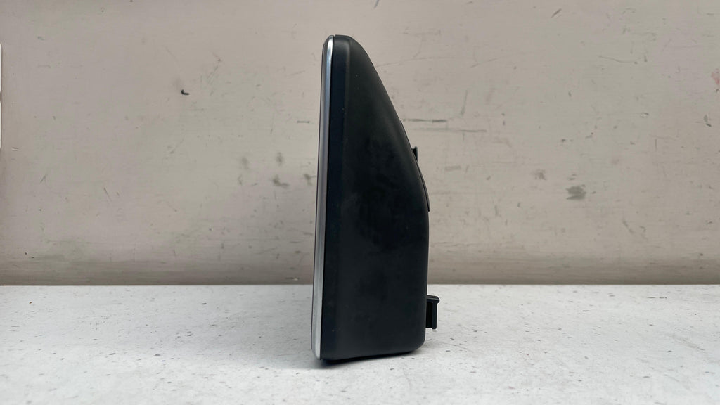 A2469001106 MERCEDES  A-CLASS  INFOTAINMENT DISPLAY SCREEN