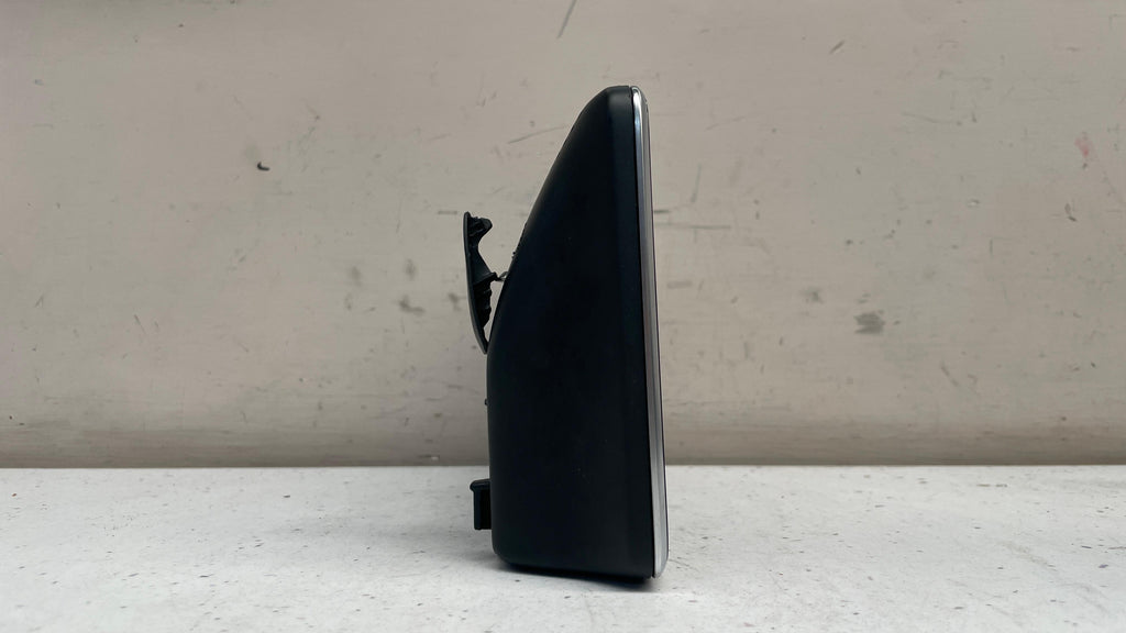A2469001106 MERCEDES  A-CLASS  INFOTAINMENT DISPLAY SCREEN