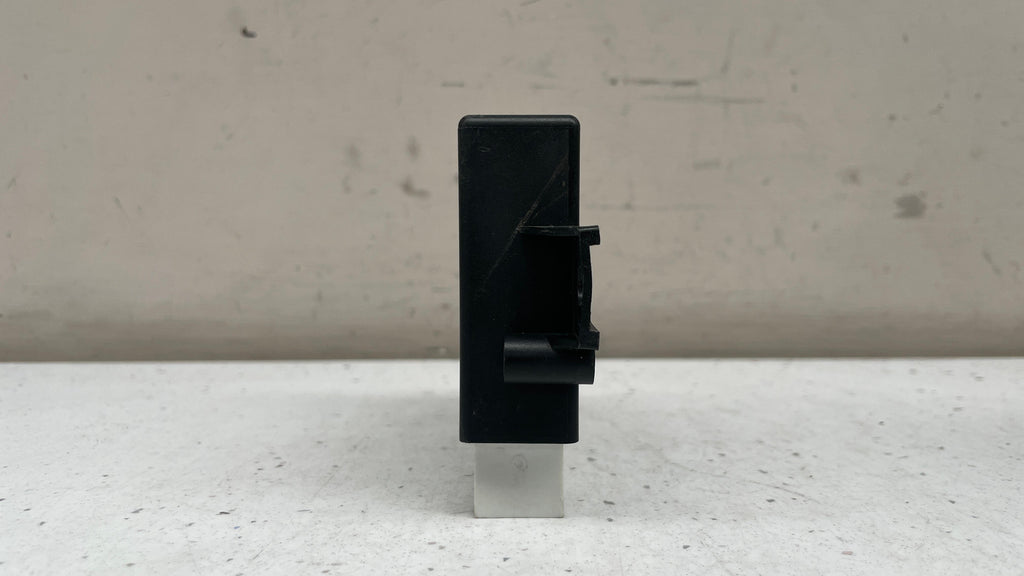 JPLA-15C859-AL LAND ROVER PARK ASSIST CONTROL MODULE