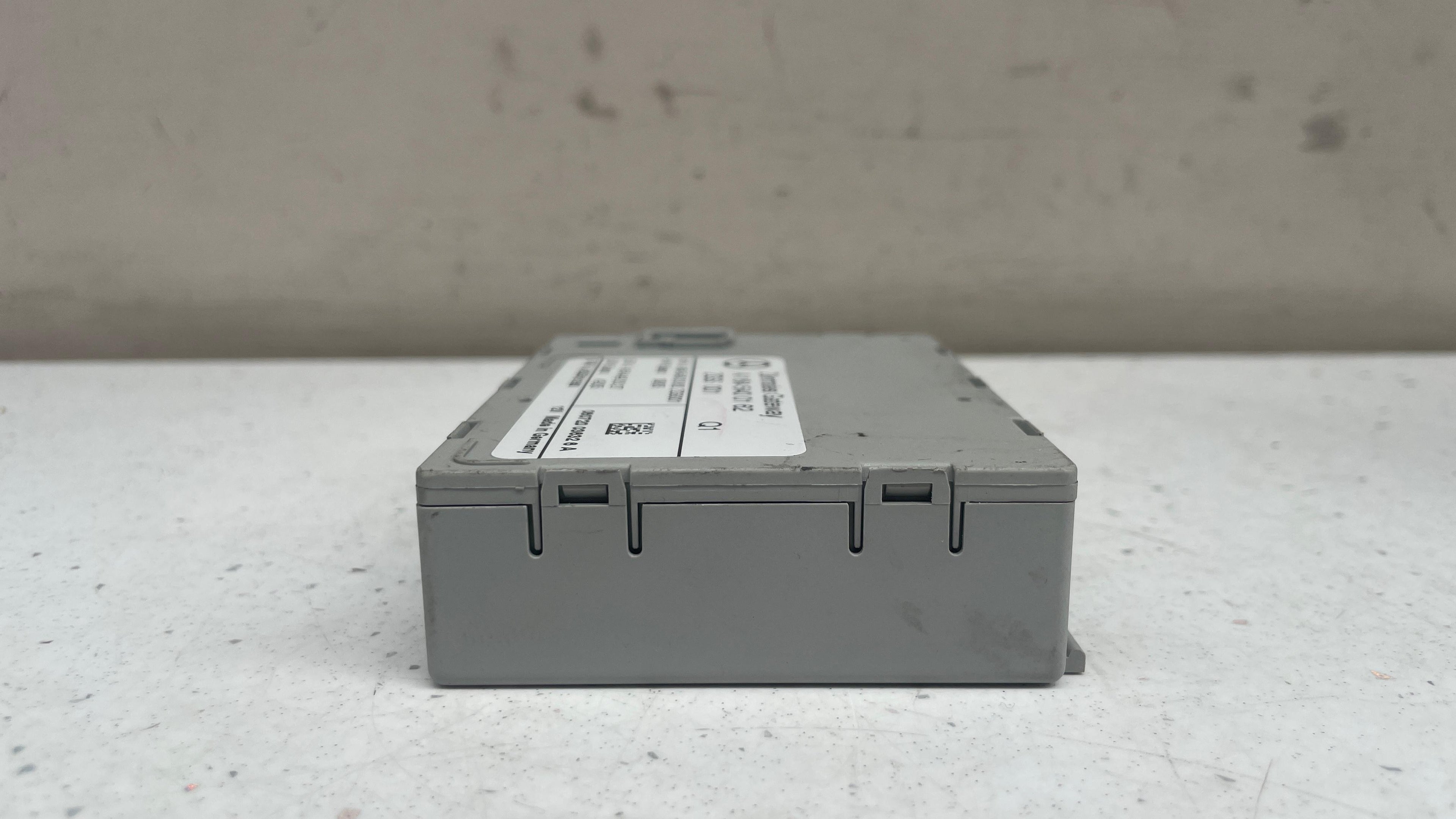 A1645400162 MERCEDES GATEWAY CONTROL MODULE