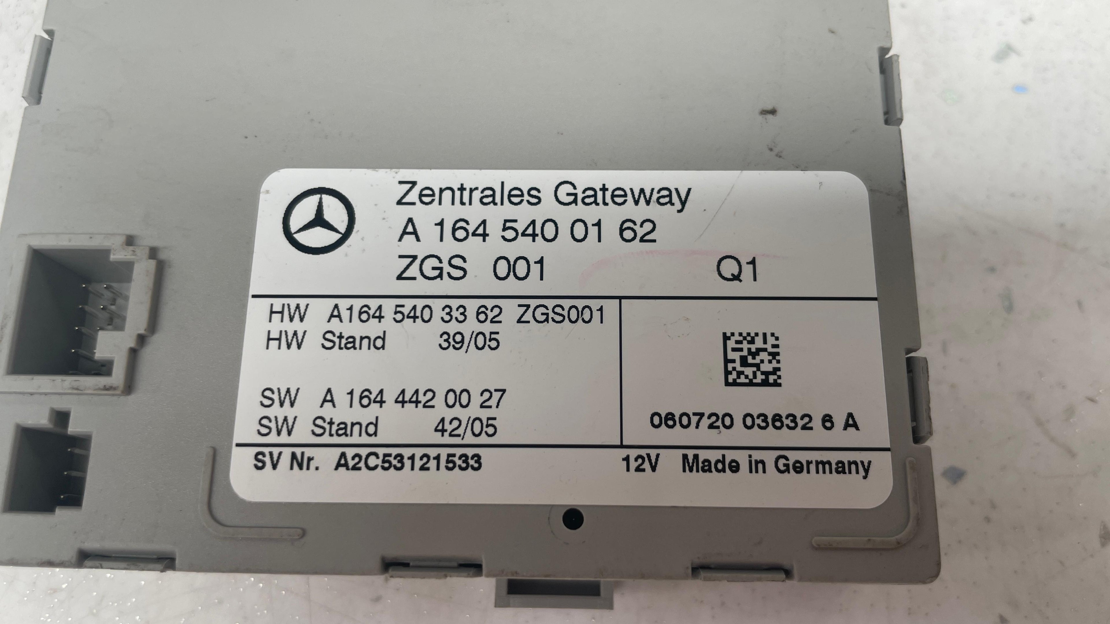 A1645400162 MERCEDES GATEWAY CONTROL MODULE