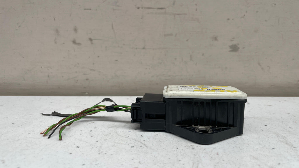 55701951 ALFA ROMEO MITO YAW RATE ESP SENSOR