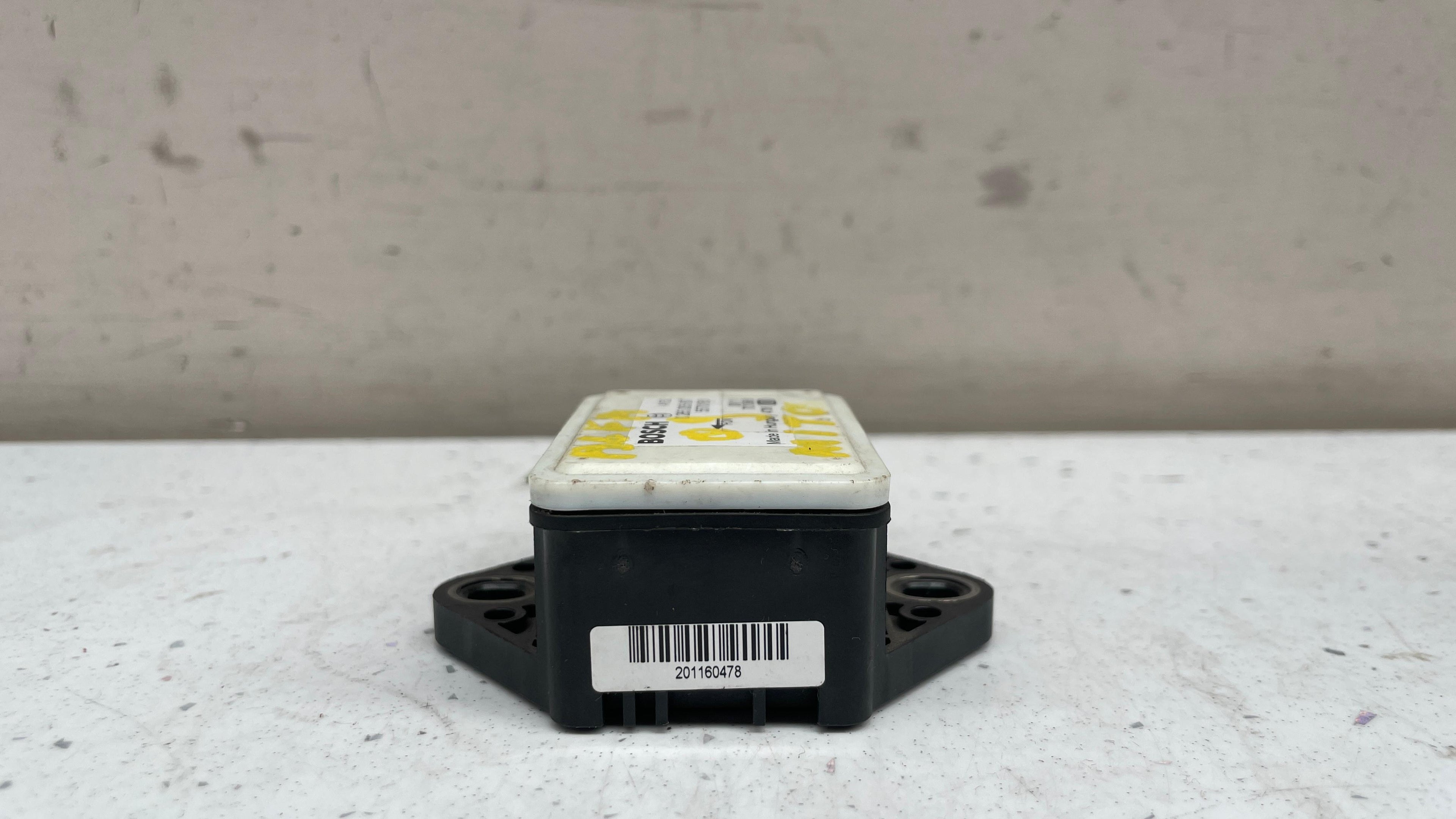 55701951 ALFA ROMEO MITO YAW RATE ESP SENSOR