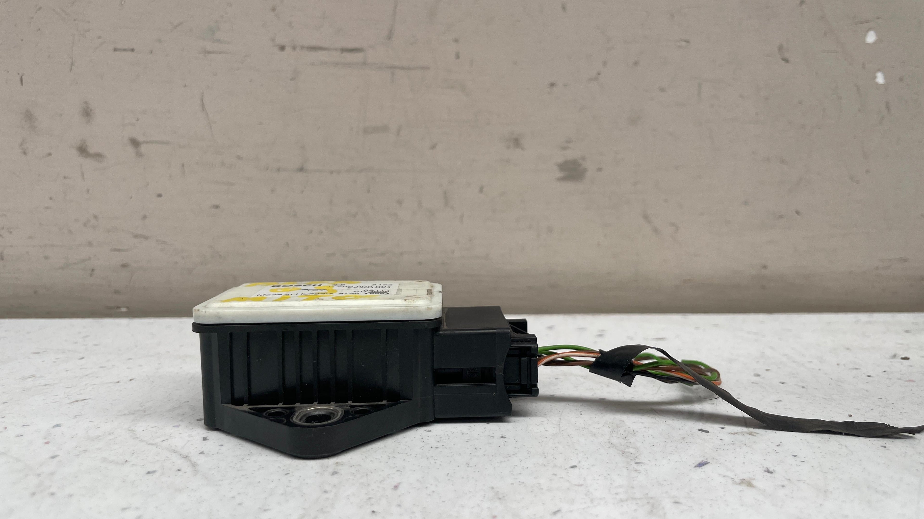 55701951 ALFA ROMEO MITO YAW RATE ESP SENSOR
