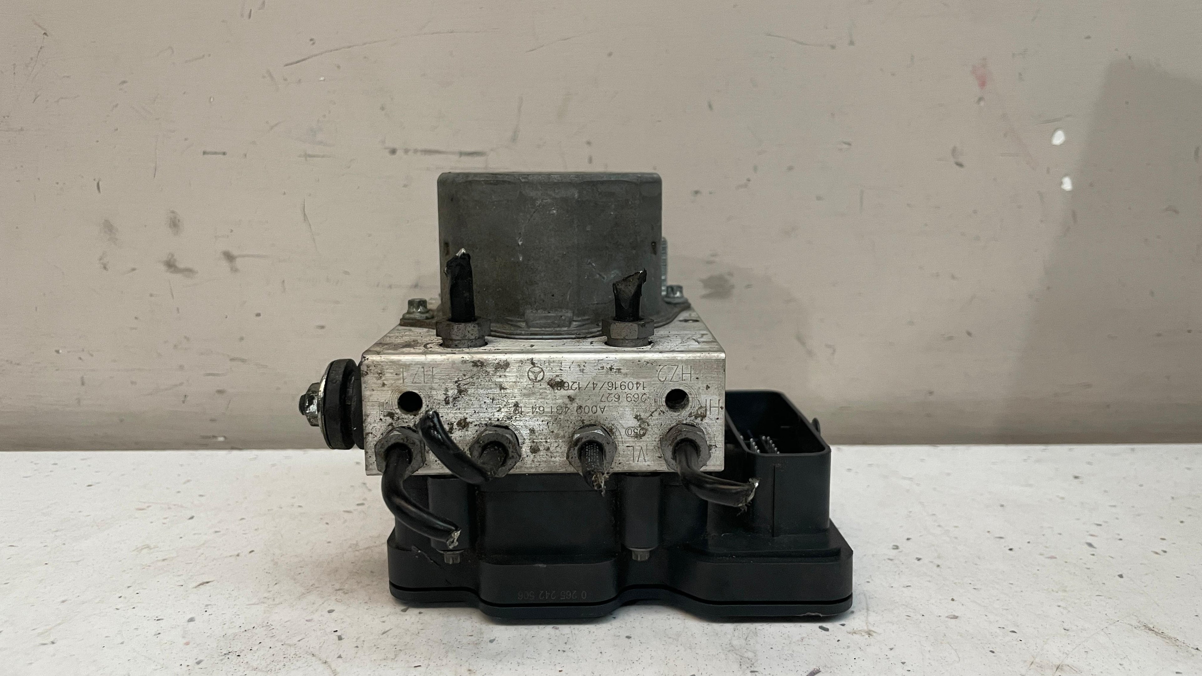A0094316412 MERCEDES ABS ESP HYDRAULIC PUMP CONTROL