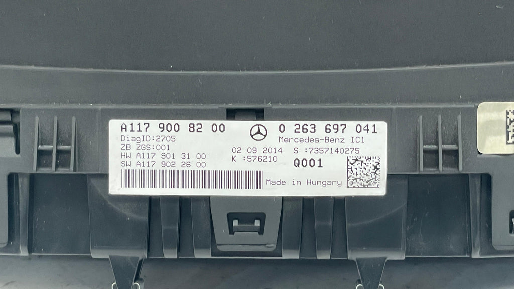 A1179008200 MERCEDES CLA INSTRUMENT CLUSTER PANEL