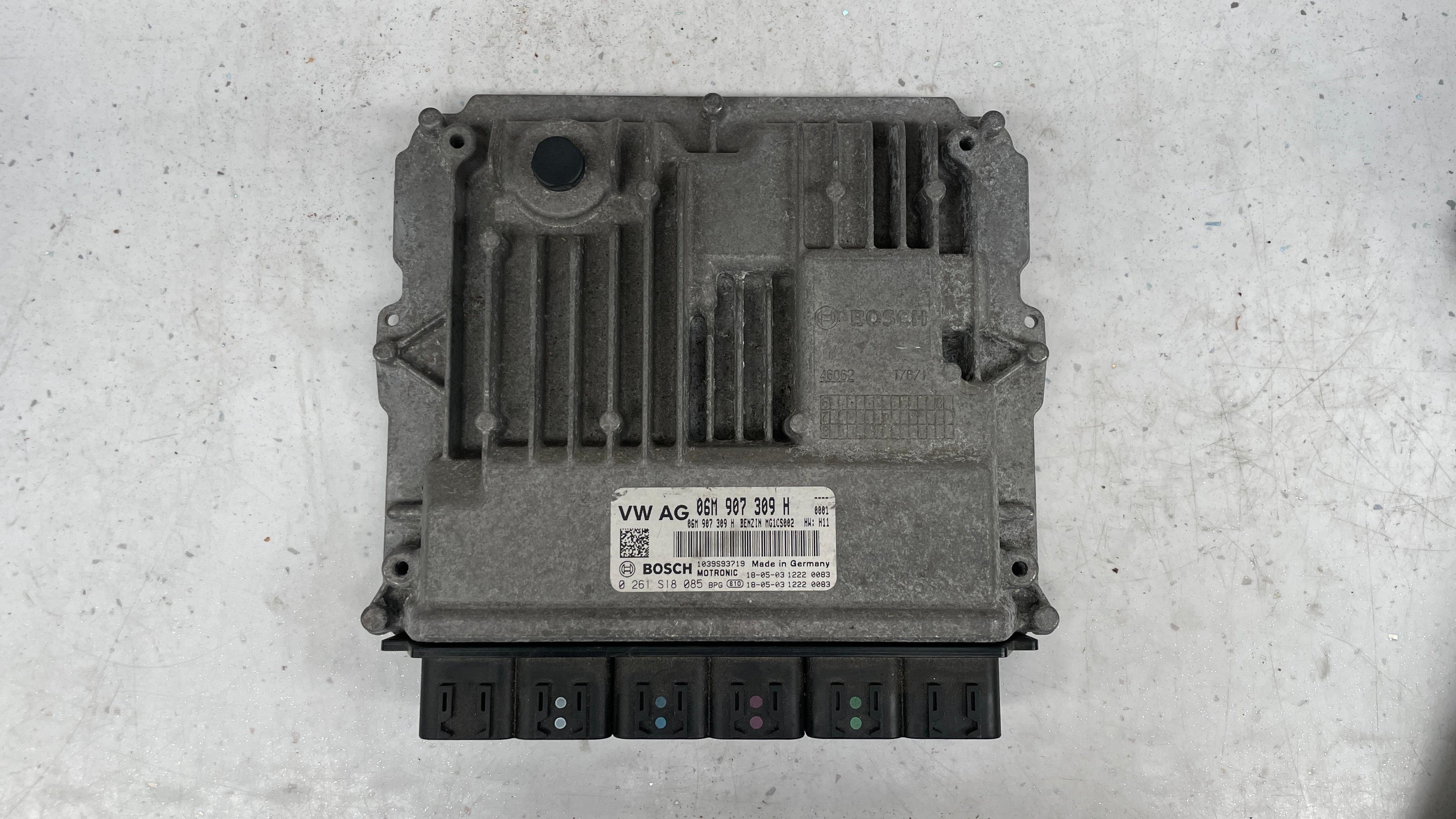 06M907309H AUDI ENGINE CONTROL UNIT