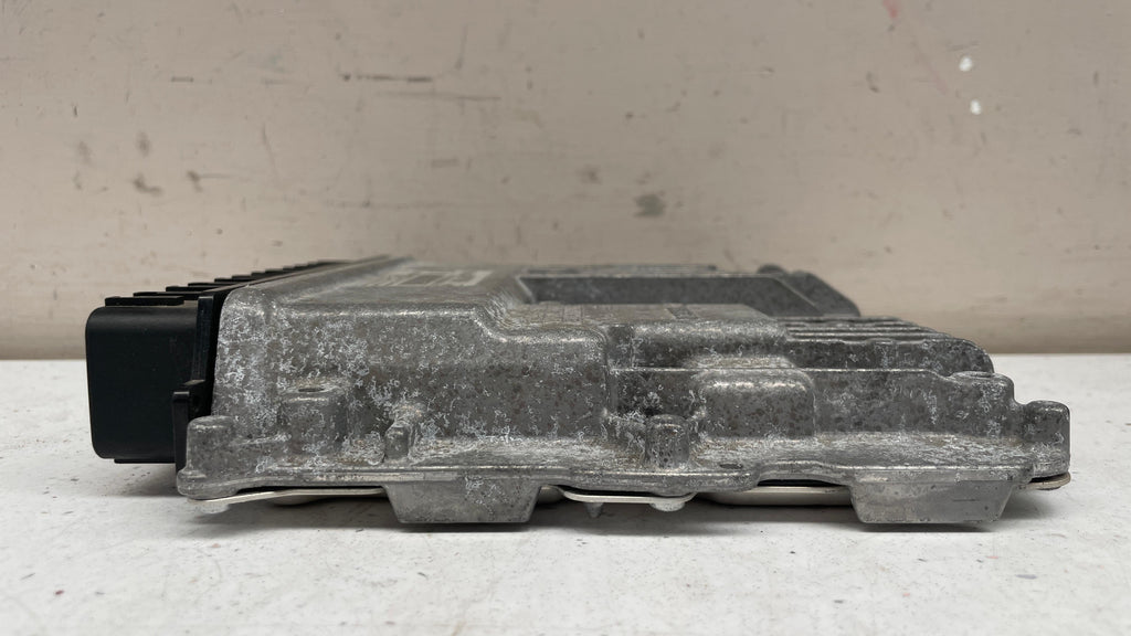 06M907309H AUDI ENGINE CONTROL UNIT