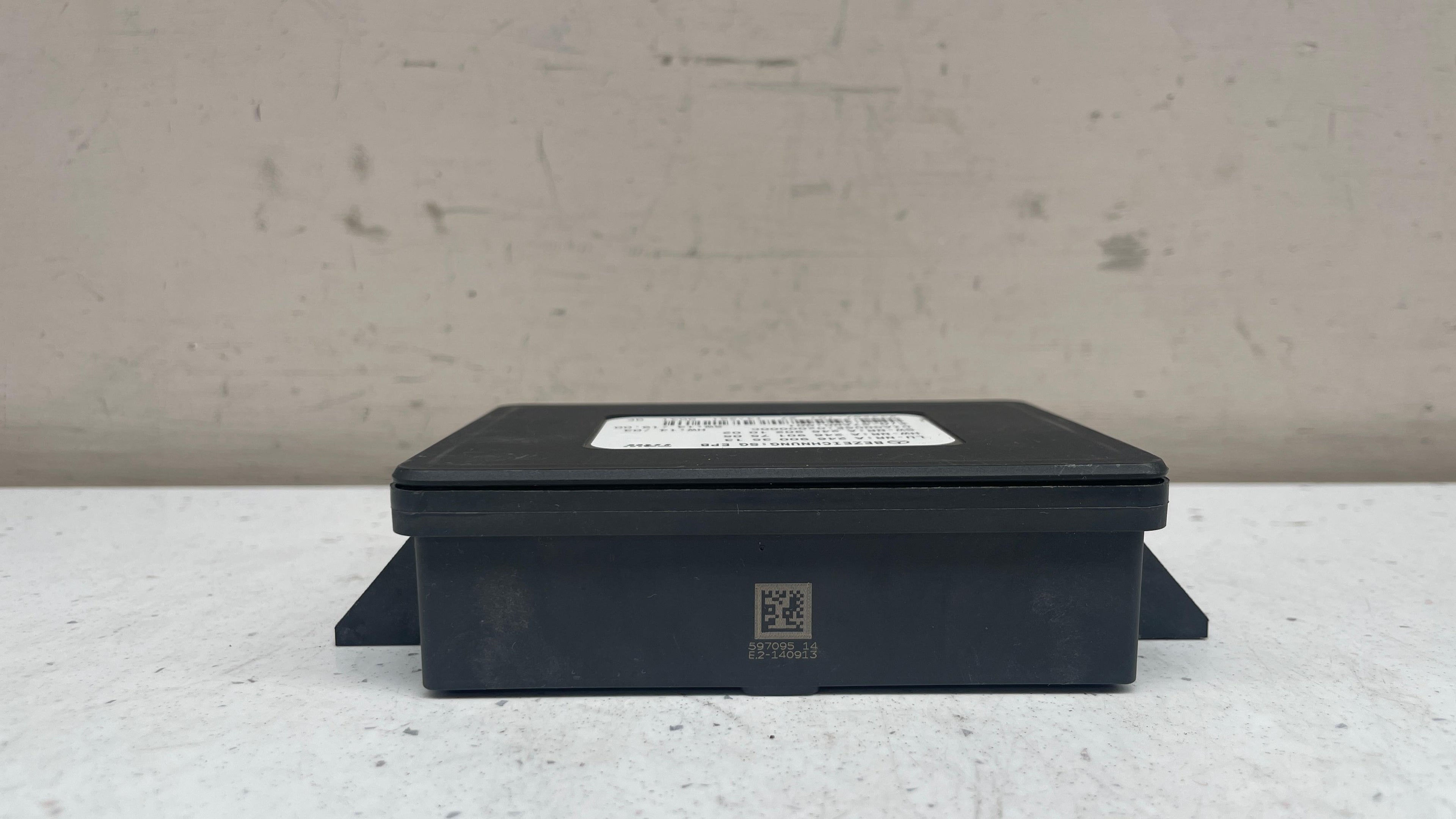 A2469003513 MERCEDES CLA PARKING BRAKE MODULE