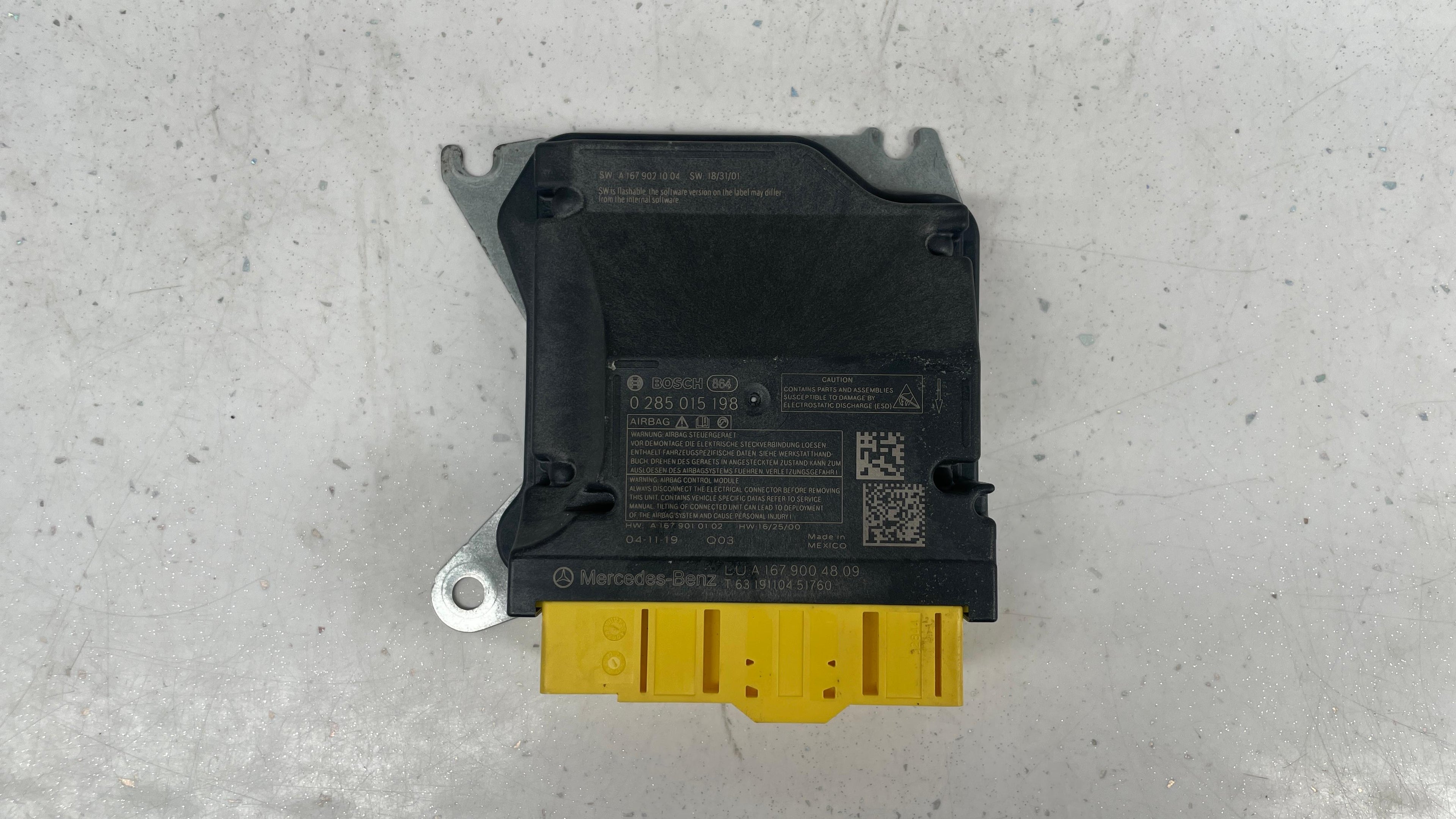 A1679004809 MERCEDES GLE SRS CONTROL UNIT