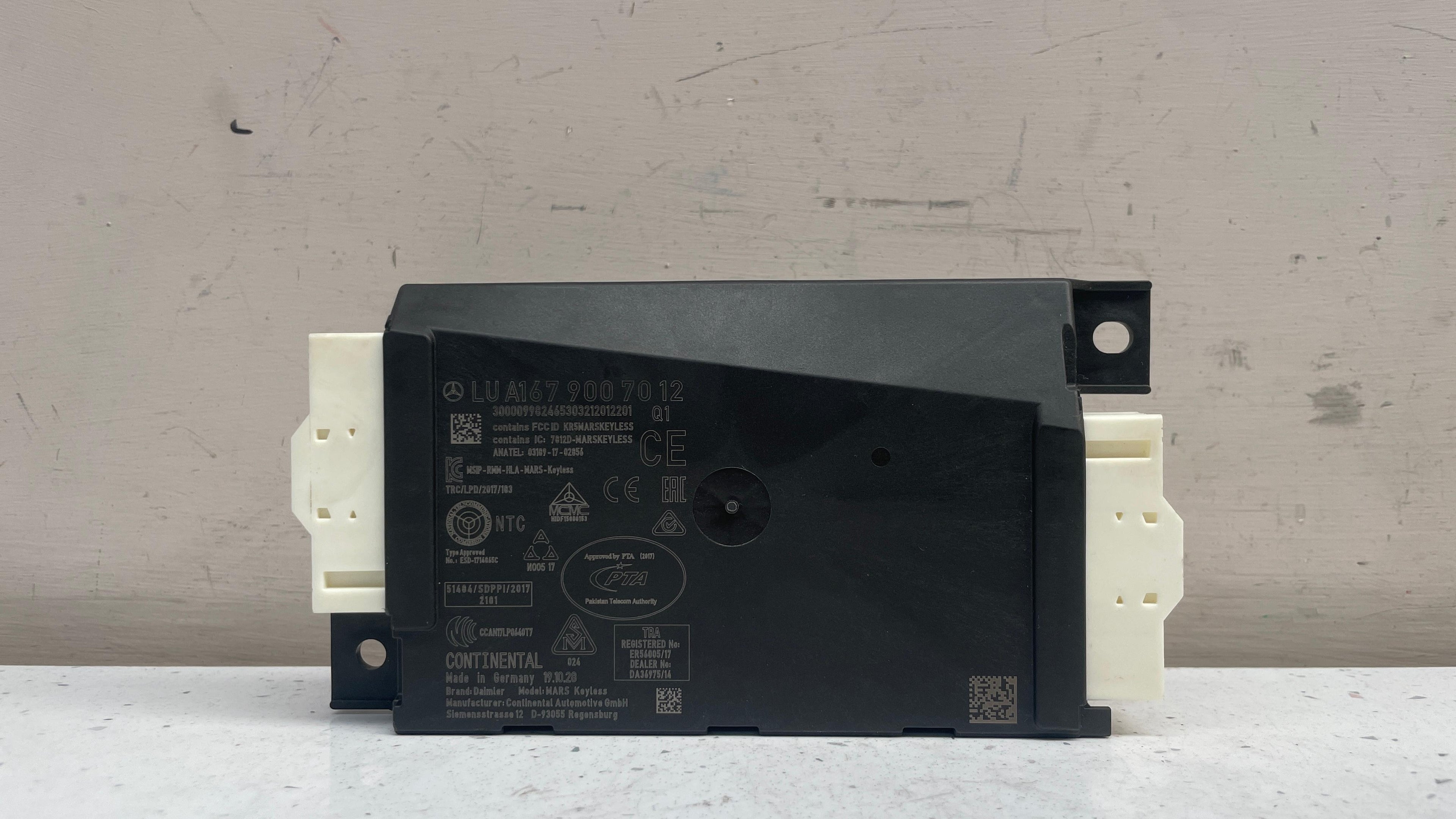 A1679007012 MERCEDES W167 KEYLESS CONTROL MODULE