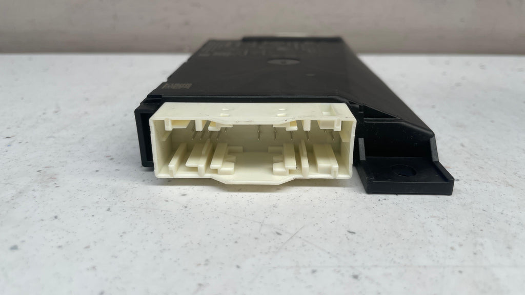 A1679007012 MERCEDES W167 KEYLESS CONTROL MODULE