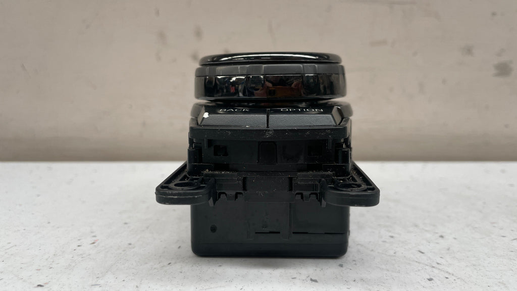 65829350725-01 BMW F01  IDRIVE TOUCH CONTROLLER