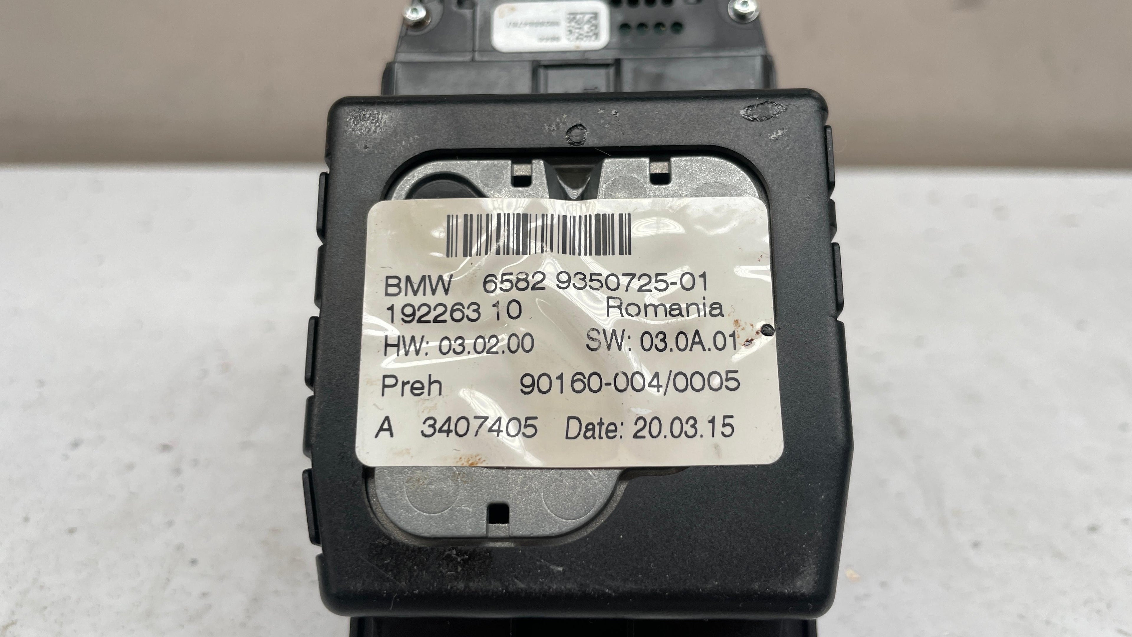 65829350725-01 BMW F01  IDRIVE TOUCH CONTROLLER