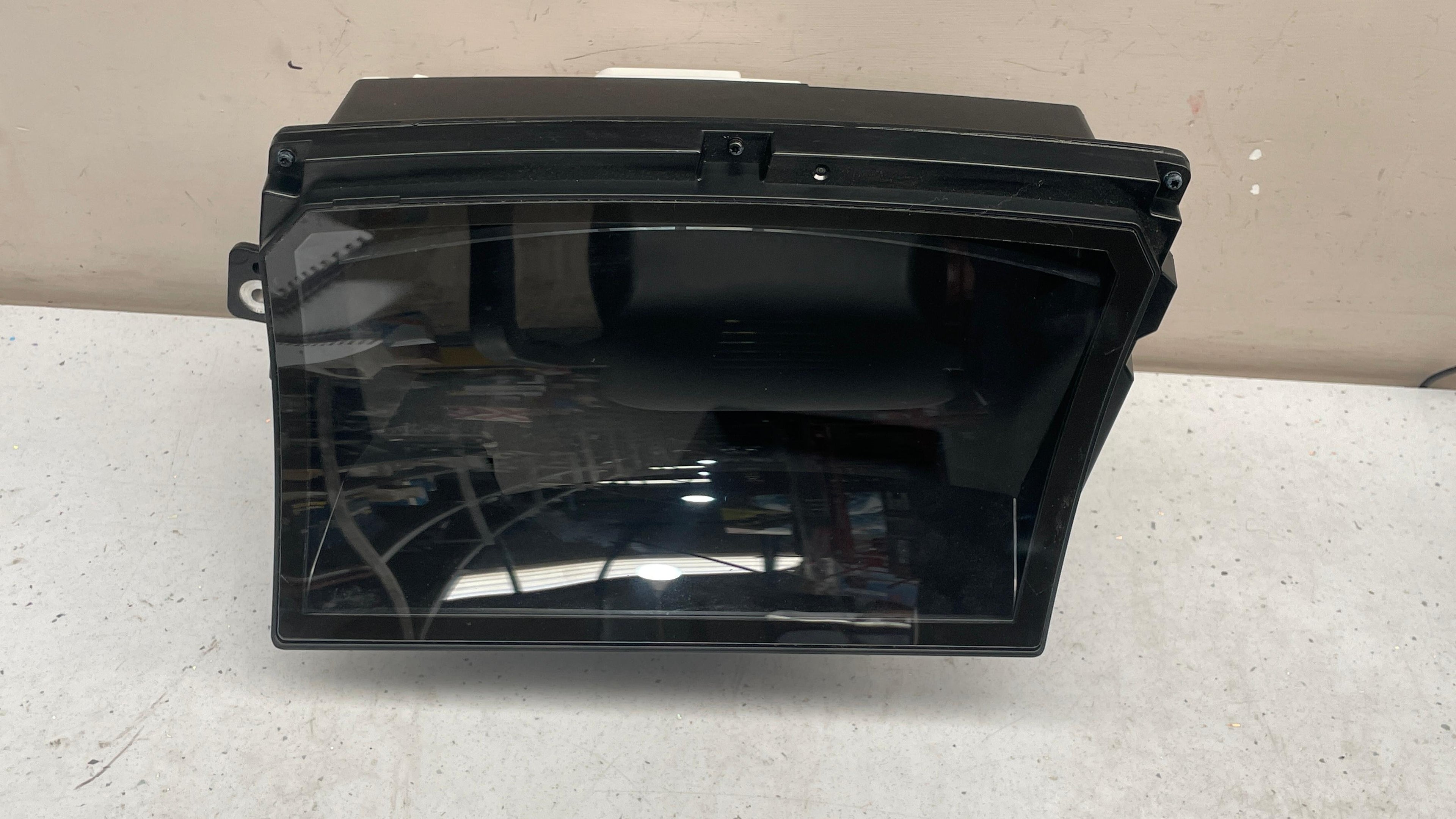 A1679006107  MERCEDES GLE HEAD-UP DISPLAY MODULE