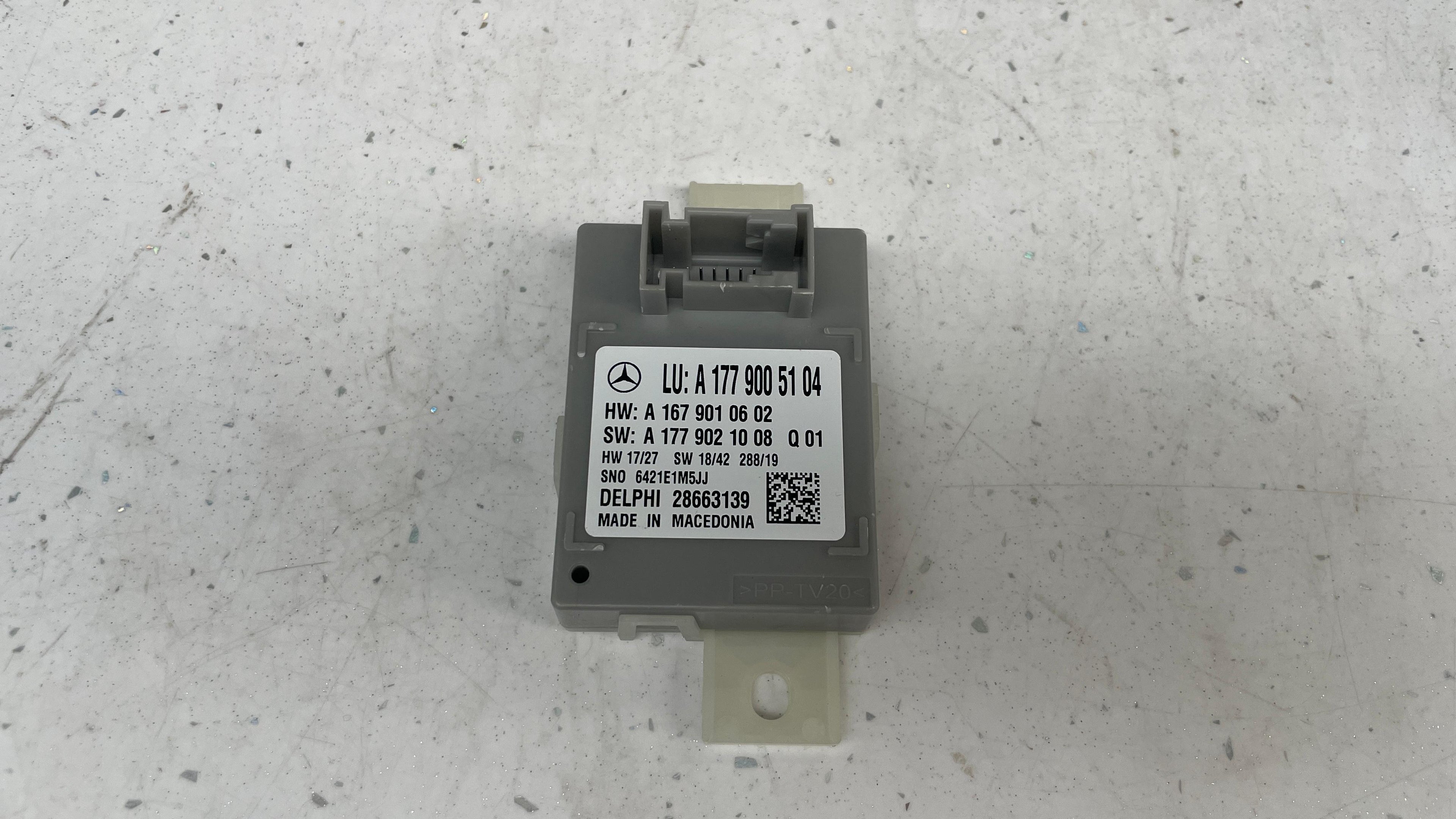 A1779005104 MERCEDES AMBIENT LIGHT CONTROL