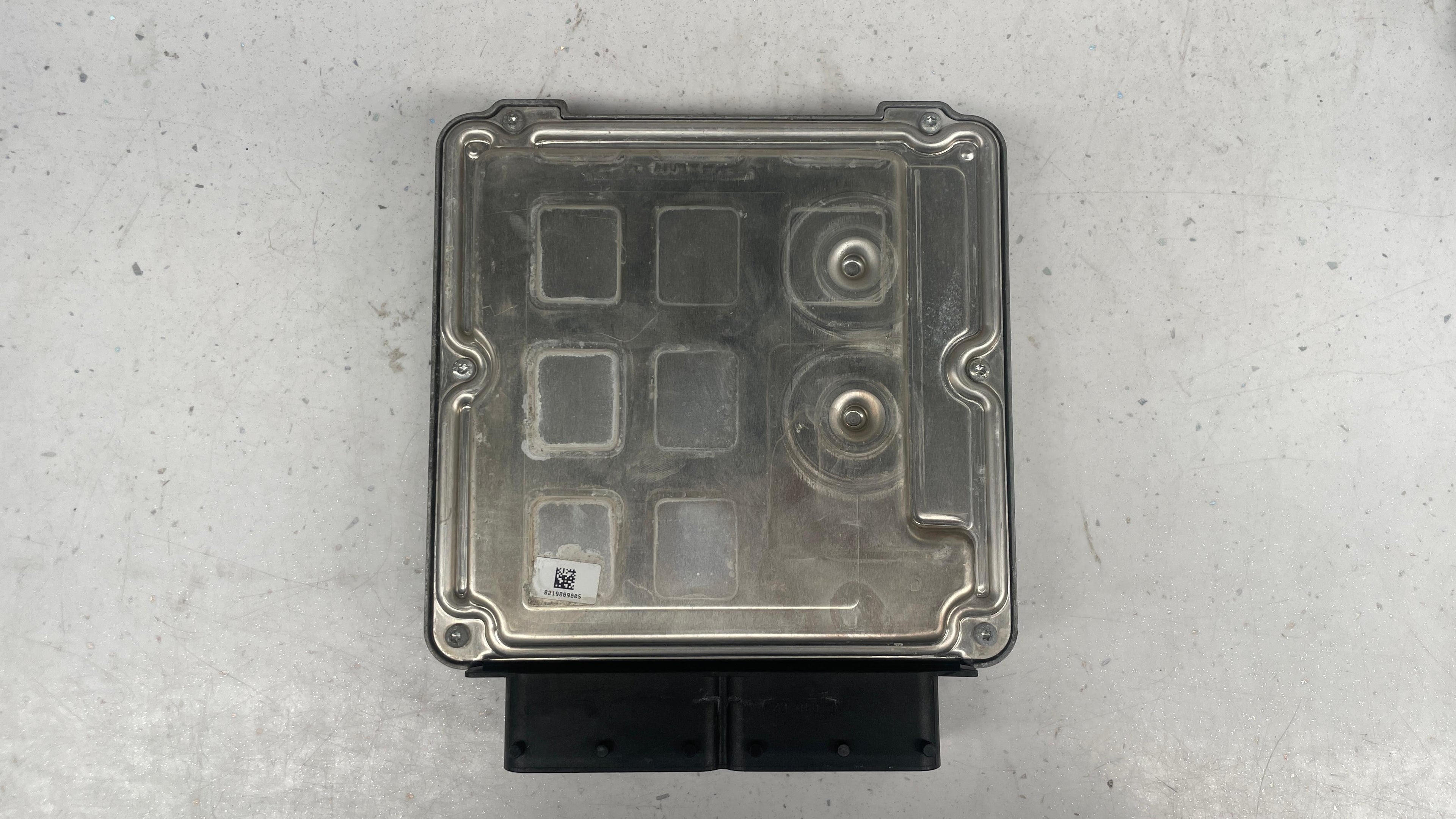 4H0907401F AUDI A8  ENGINE CONTROL UNIT ECU