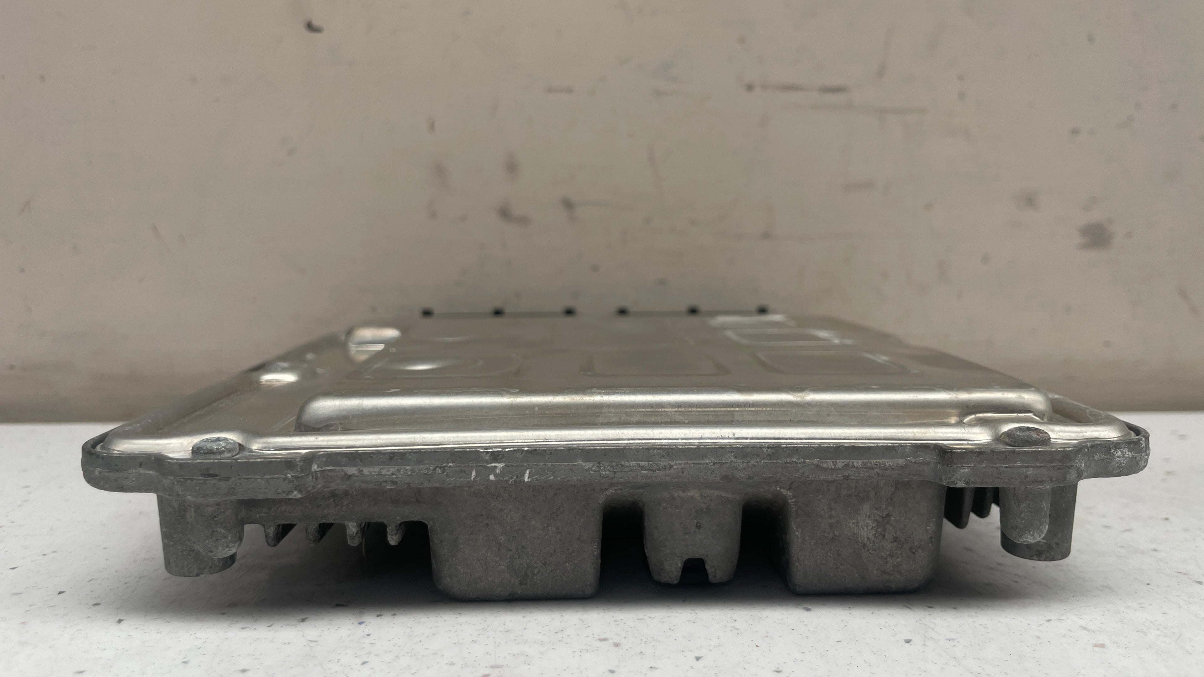 4H0907401F AUDI A8  ENGINE CONTROL UNIT ECU