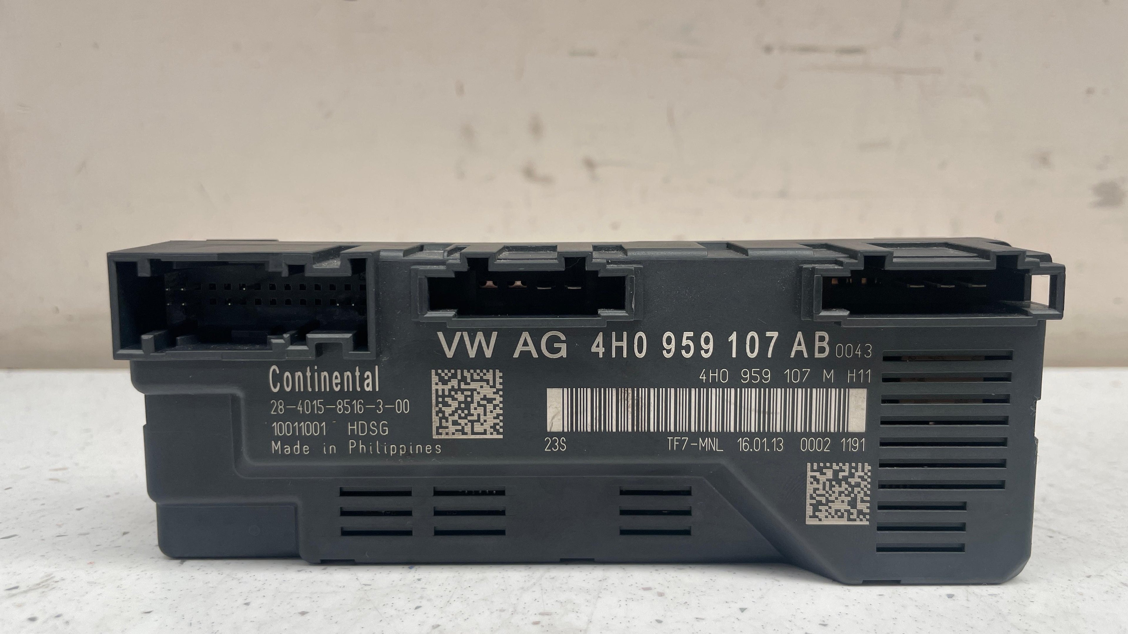 4H0959107AB AUDI A8 TAILGATE CONTROL MODULE