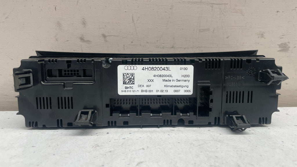 4H0820043L AUDI A8  HVAC CONTROL PANEL