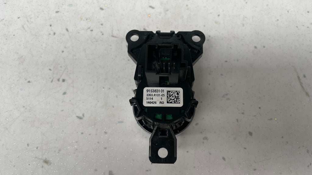 915383101 BMW F01  START STOP IGNITION BUTTON