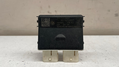 3G0962243C AUDI A8 TAILGATE CONTROL MODULE