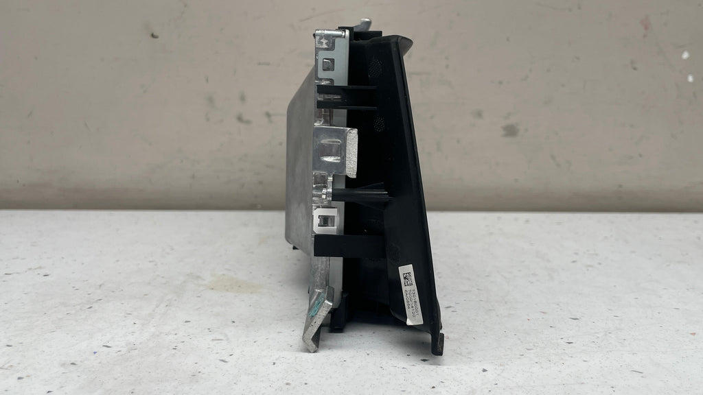 932101301 BMW F01  DISPLAY MONITOR UNIT USED