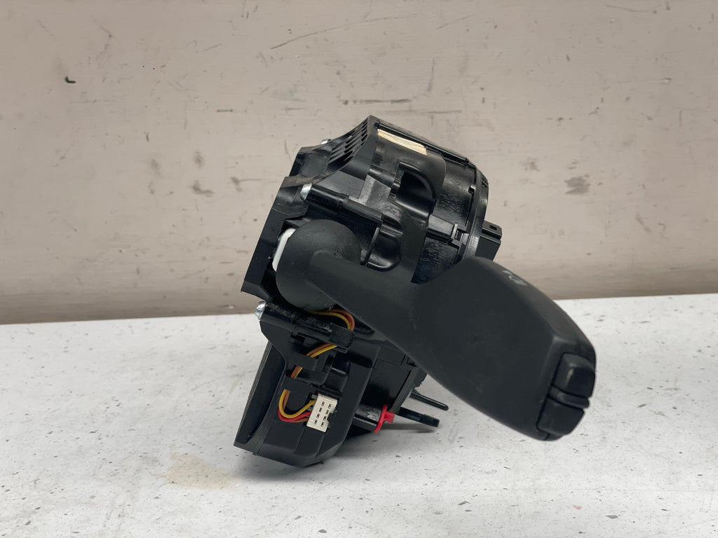 9354048 BMW F01 WINDSHIELD RAIN AND LIGHT SENSOR