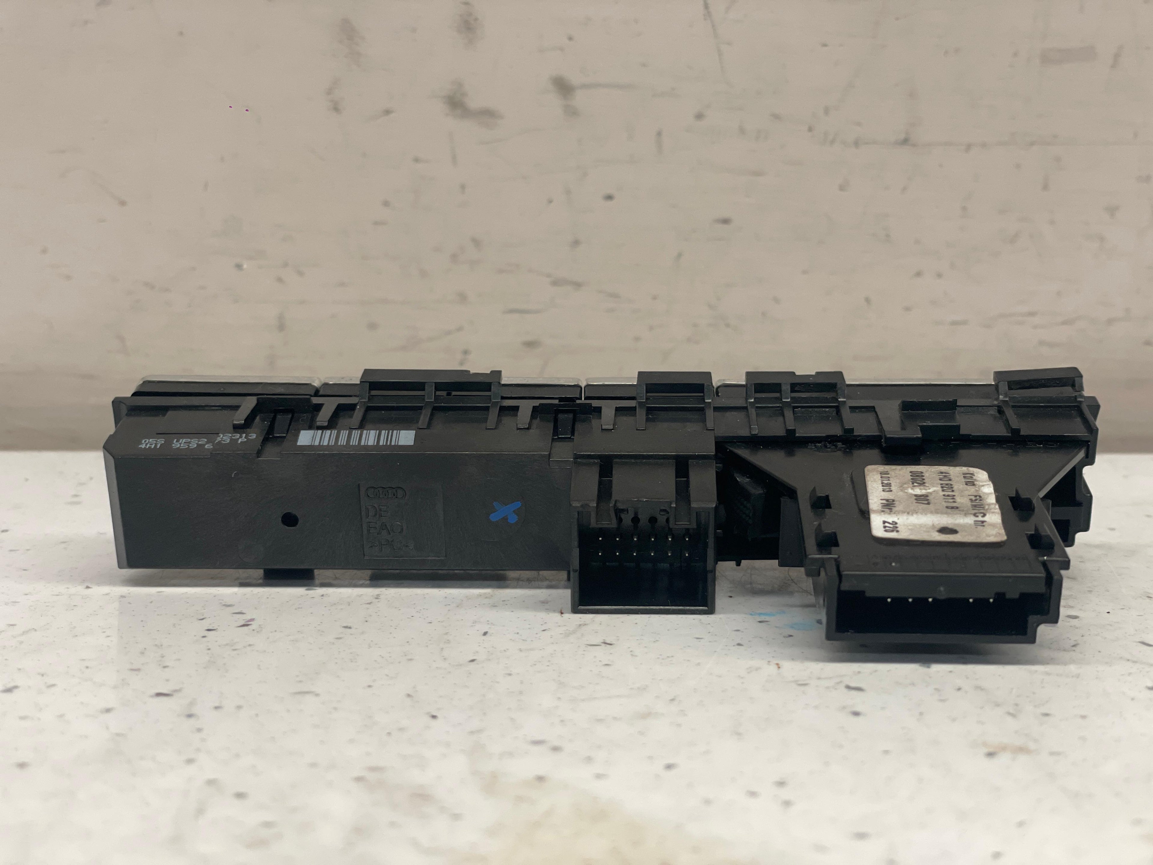 4H0820911B AUDI A8 DASH SWITCH PANEL BRUSHED ALUMINIUM