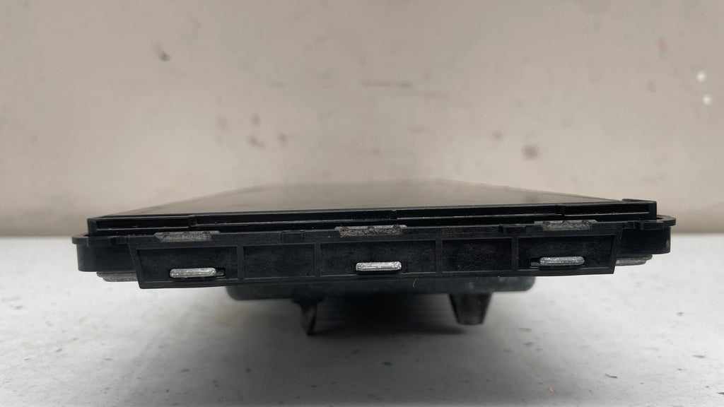 A2139001110 MERCEDES W213 DISPLAY SCREEN UNIT