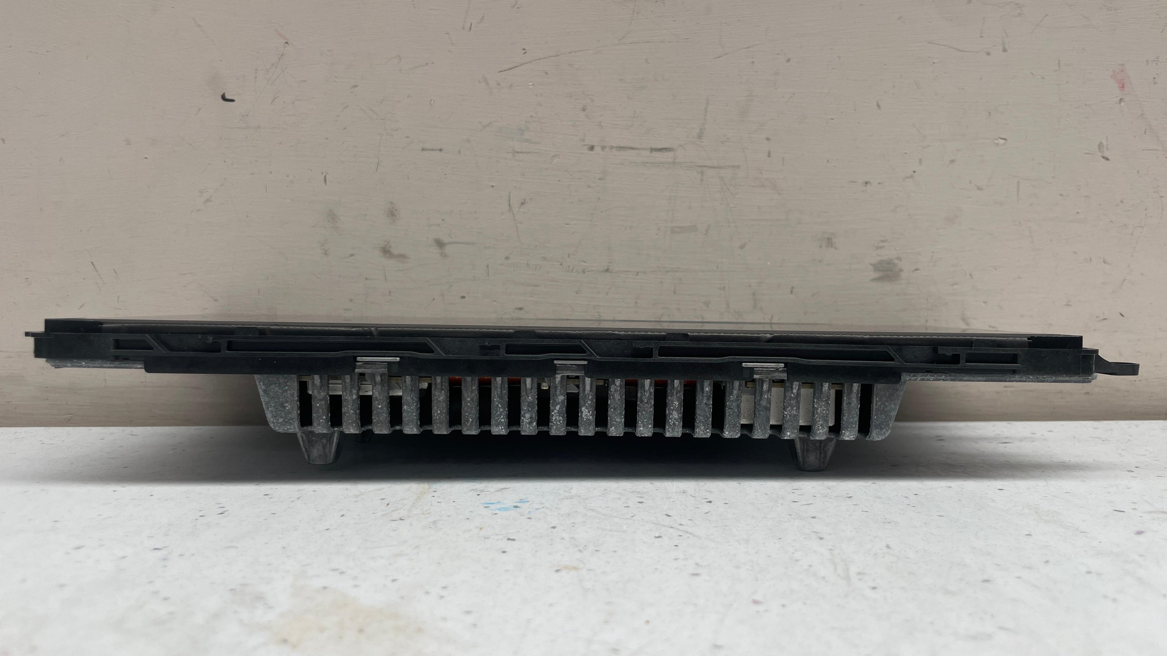 A2139001110 MERCEDES W213 DISPLAY SCREEN UNIT