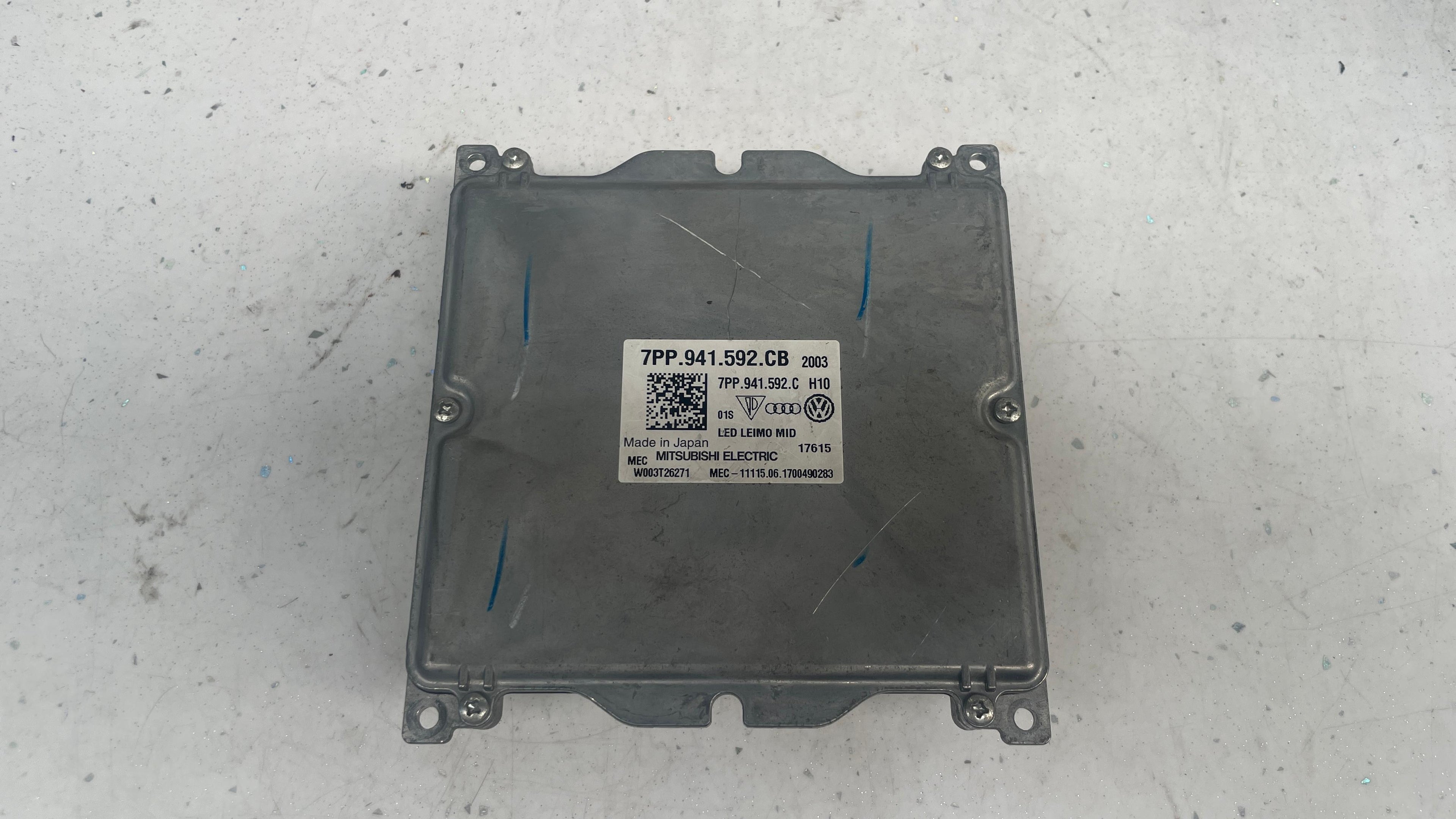 7PP941592CB AUDI LED HEADLIGHT MODULE CONTROL UNIT