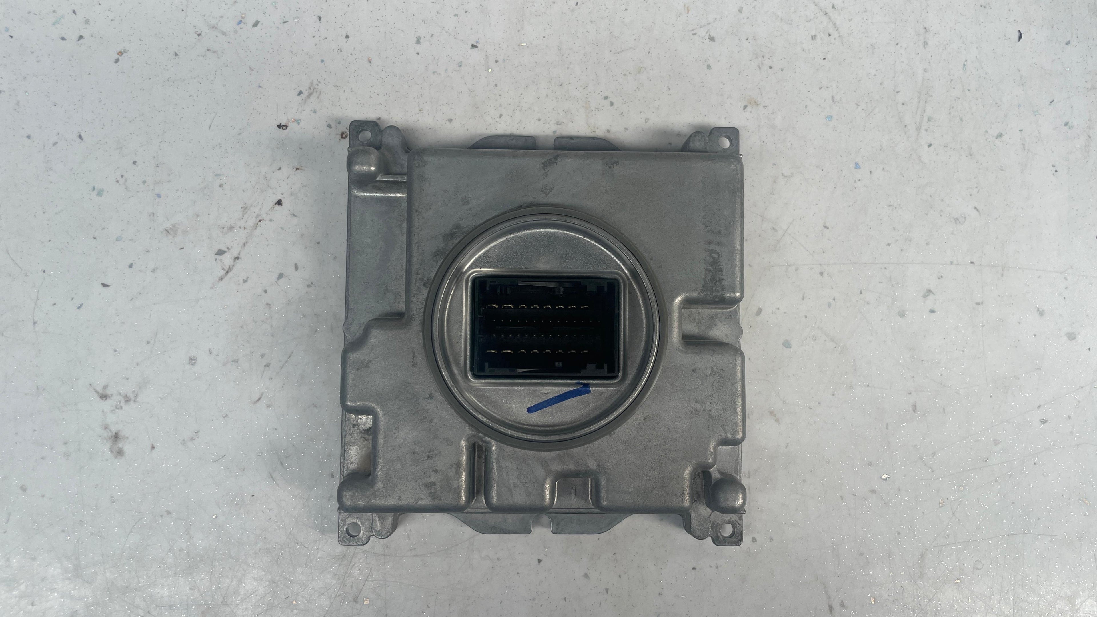 7PP941592CB AUDI LED HEADLIGHT MODULE CONTROL UNIT