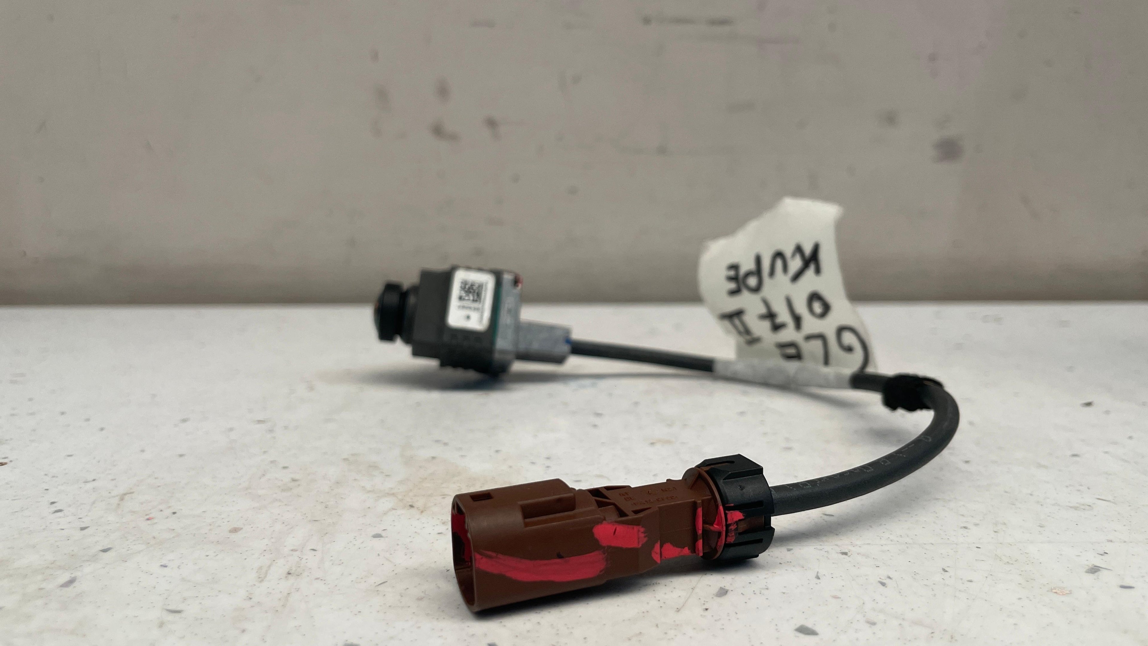 A0009058703 MERCEDES GLE  REAR VIEW CAMERA