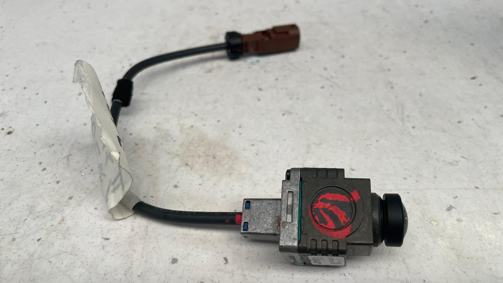 A0009058703 MERCEDES GLE  REAR VIEW CAMERA