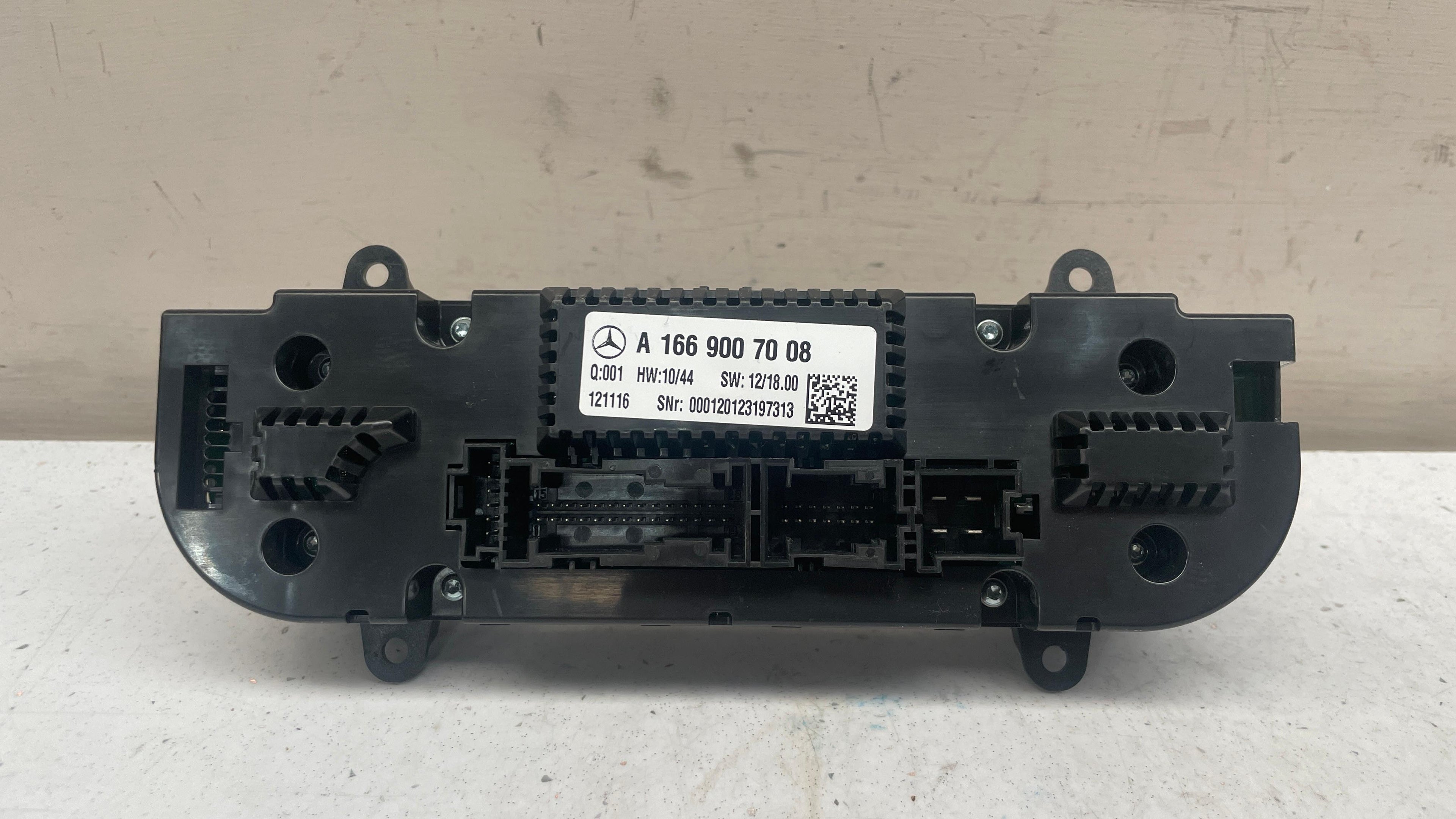 A1669007008 MERCEDES GLE HEATER AC CLIMATE CONTROL SWITCH PANEL