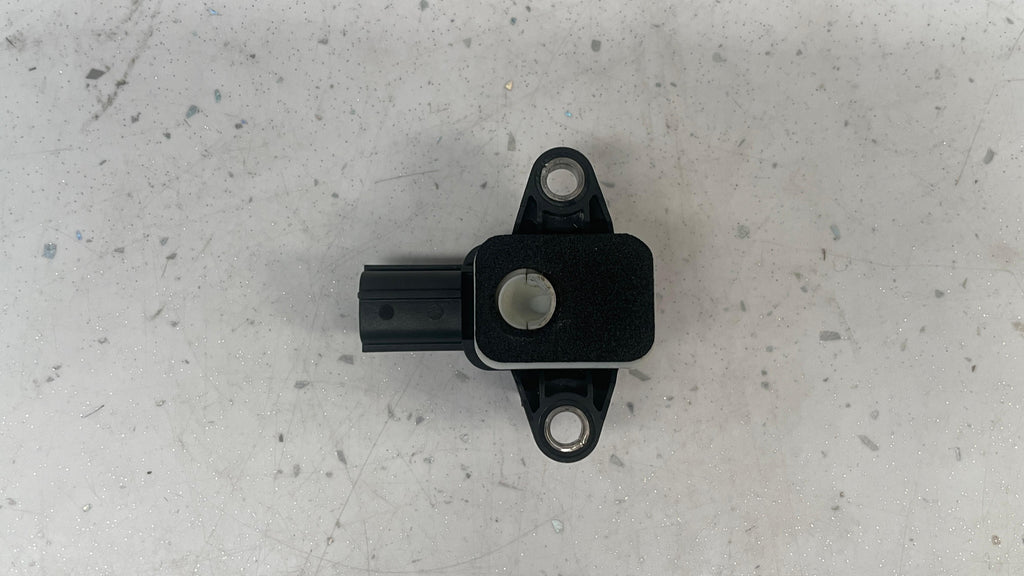 8P0955557 AUDI Q7 SRS IMPACT SENSOR