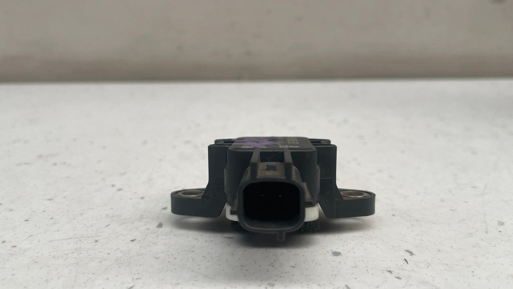 8P0955557 AUDI Q7 SRS IMPACT SENSOR