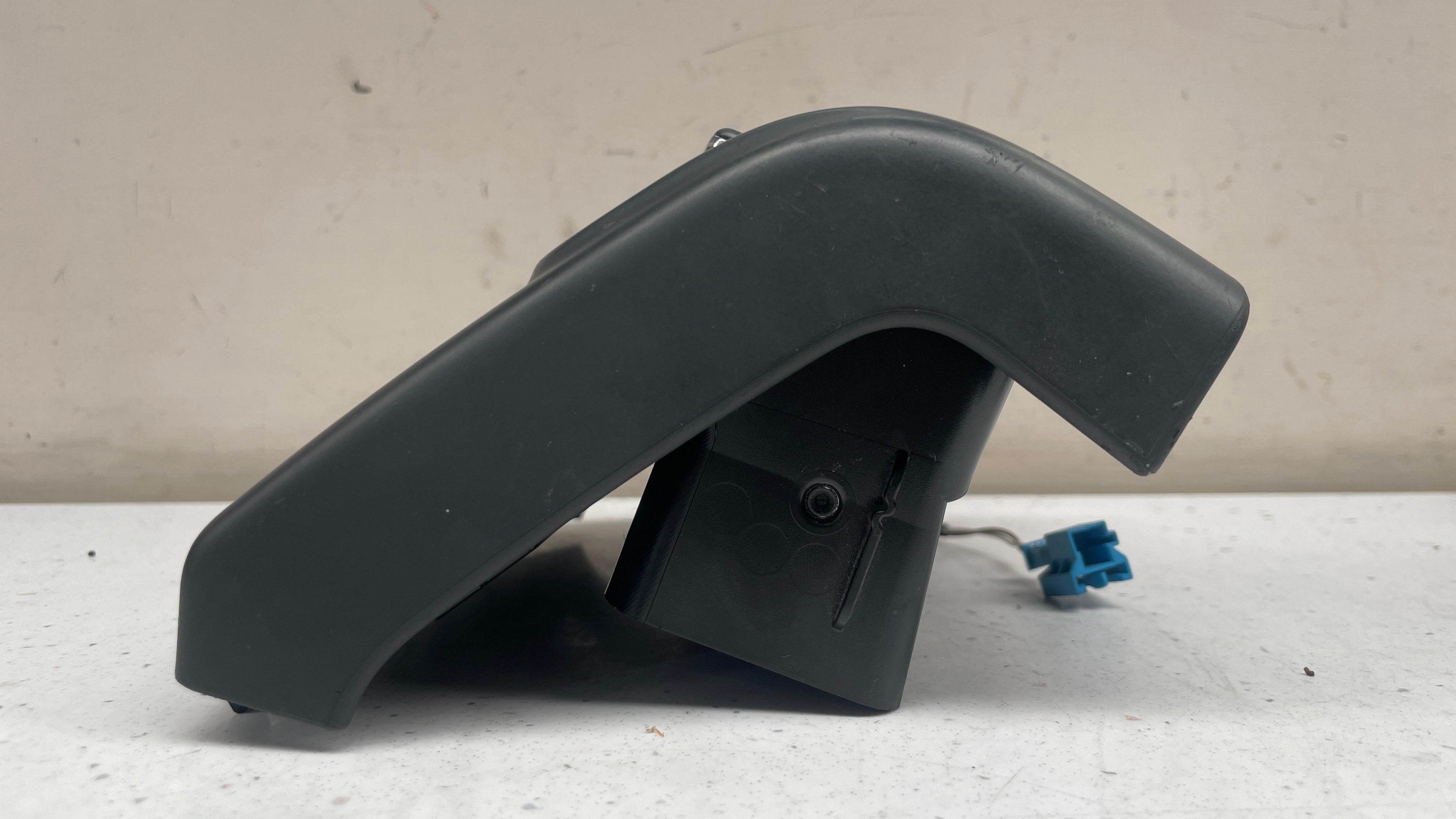 A2128301354  MERCEDES CENTRE CONSOLE VENT OUTLET KIT BLACK