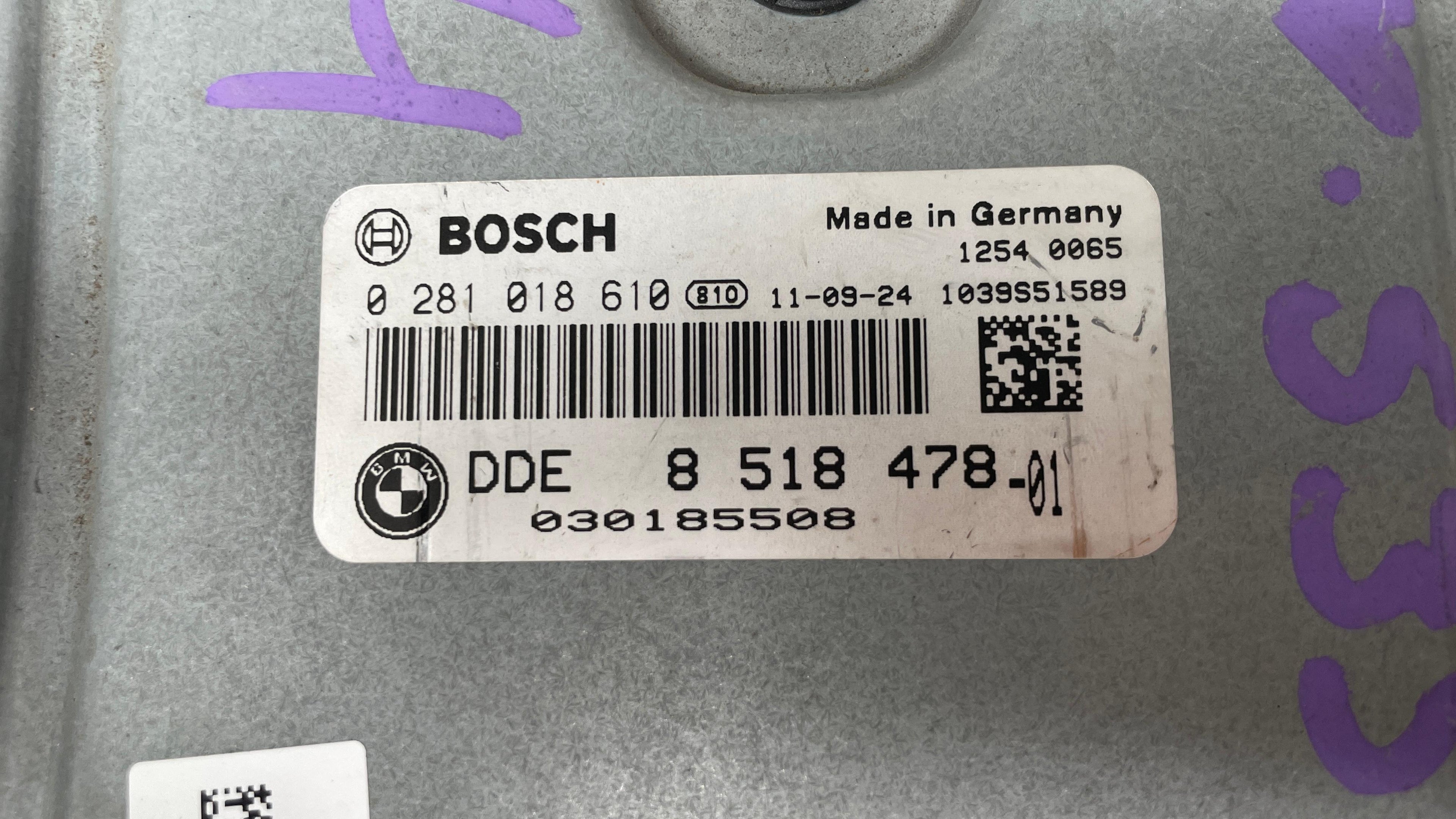 8518478-01  BMW ENGINE UNIT ECU