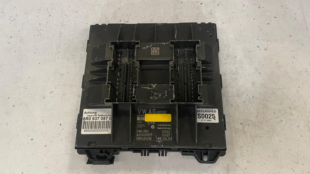 6R0937087B VOLKSWAGEN  BODY CONTROL MODULE BCM