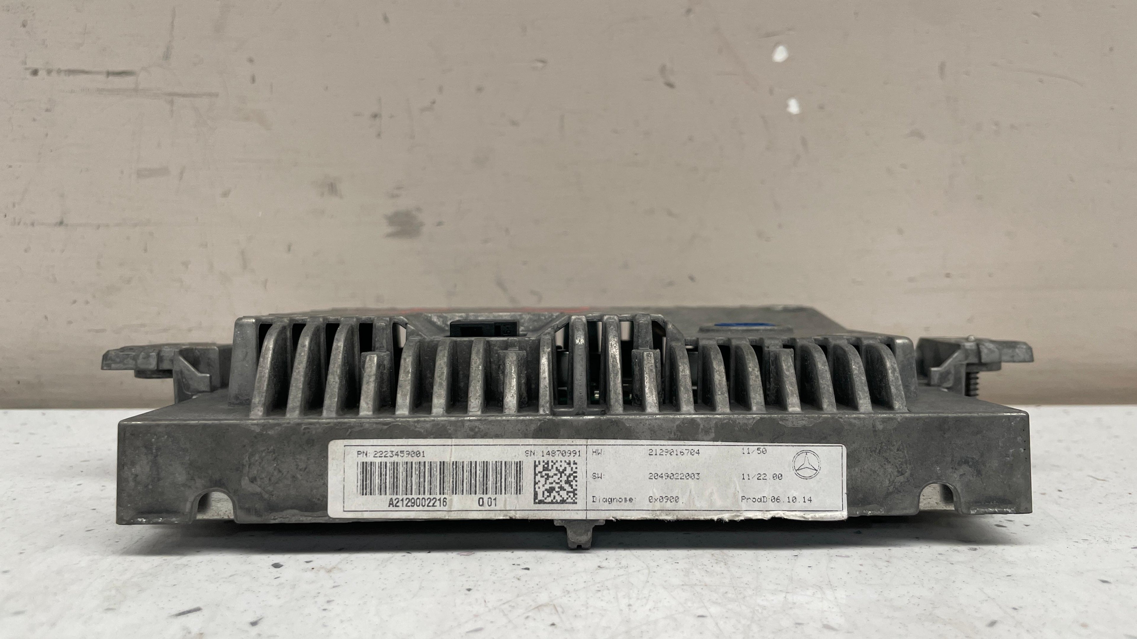 A2129002216 MERCEDES W212  DISPLAY SCREEN MONITOR