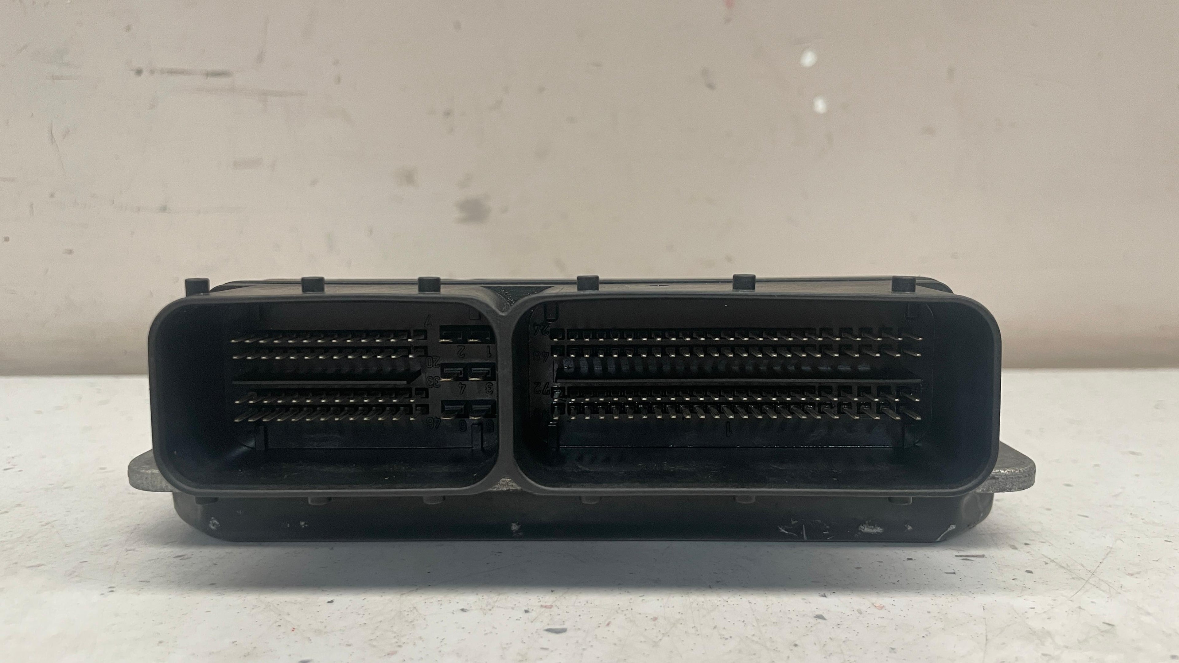 A2711539079  MERCEDES W203 ENGINE CONTROL UNIT ECU