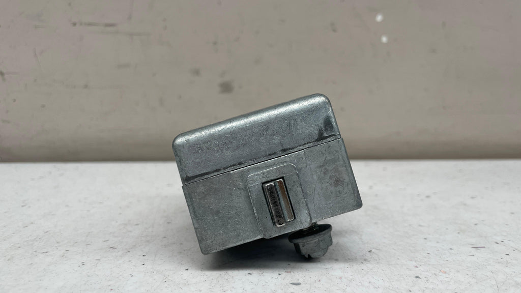 A2045458132  MERCEDES  ELECTRONIC STEERING LOCK MODULE