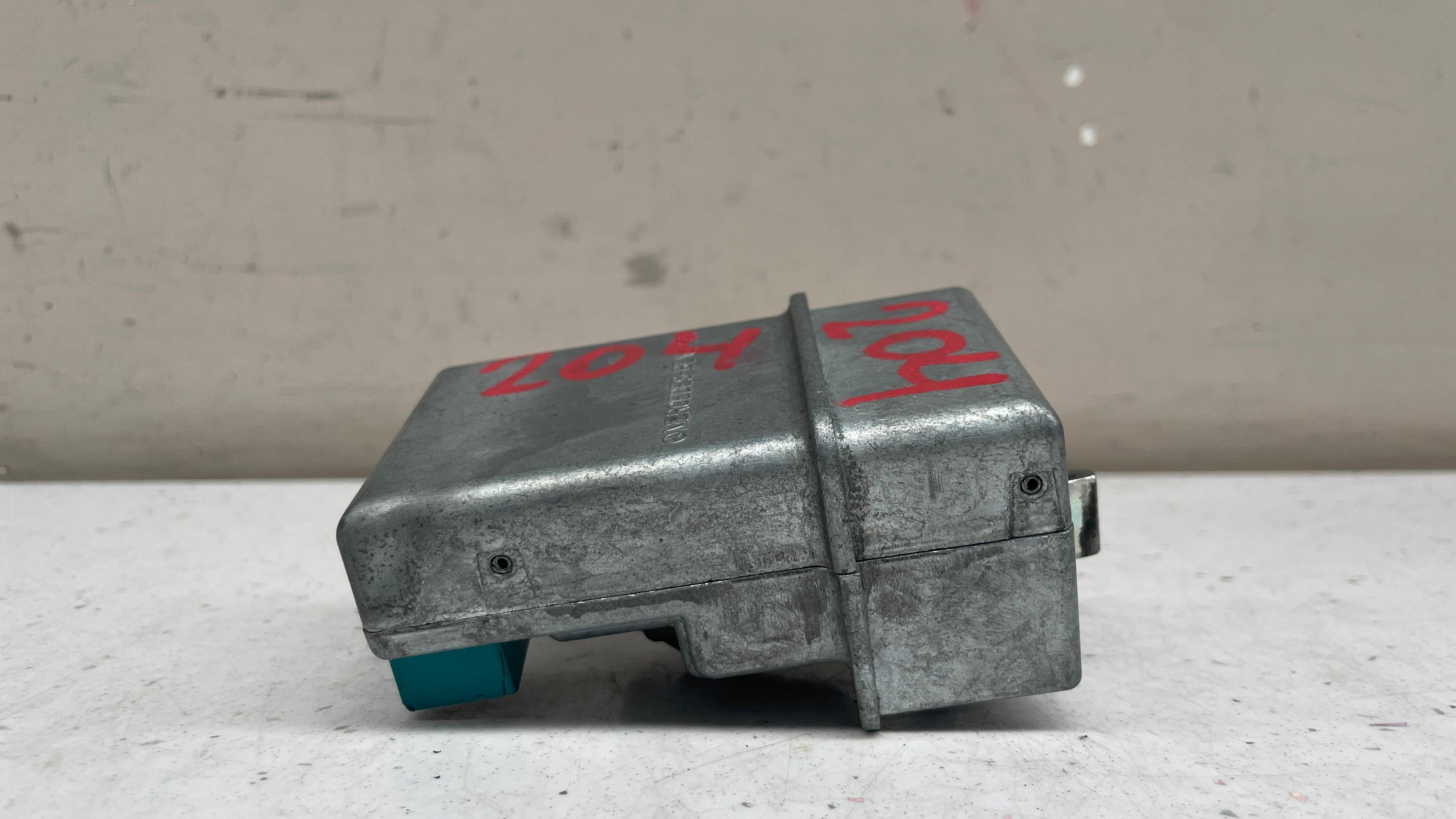 A2045458132  MERCEDES  ELECTRONIC STEERING LOCK MODULE